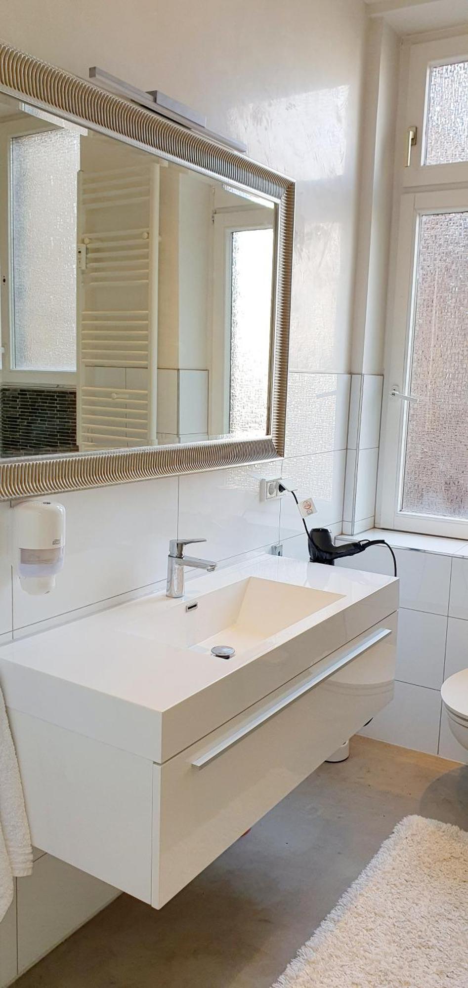 Helles Zimmer Mit Kingsize-Bett MHG Extérieur photo